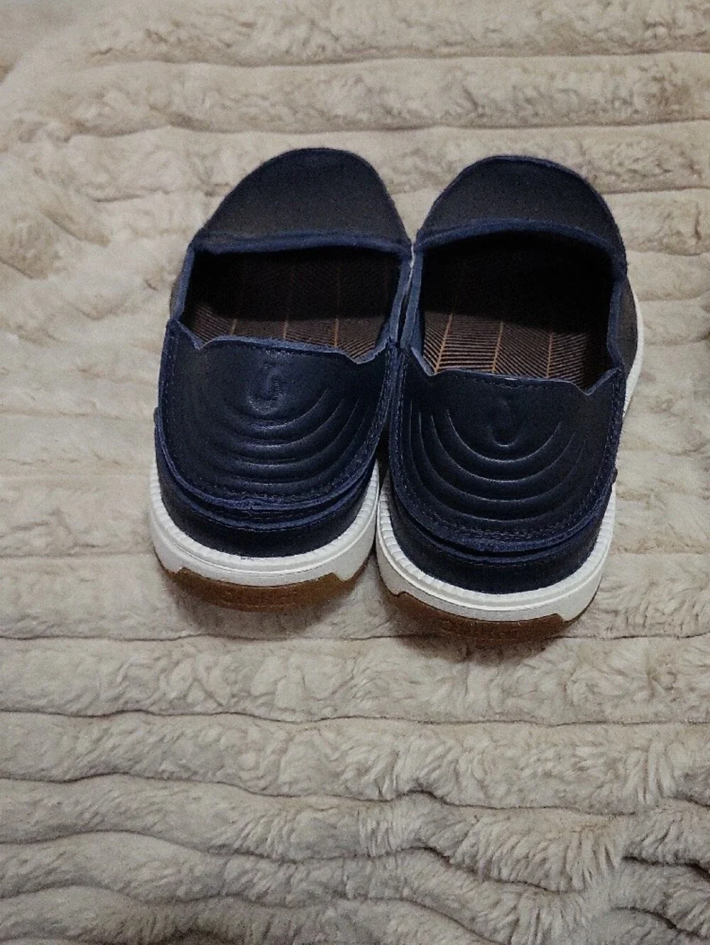 OluKai Men's Navy and White Slip-On Loafers